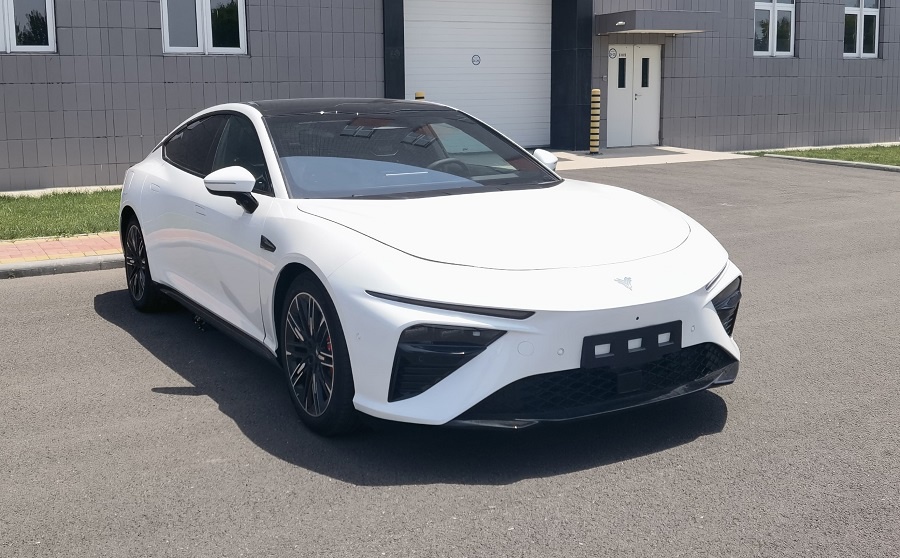 哪吒 S 纯电版完成申报，最大电机功率 340kW